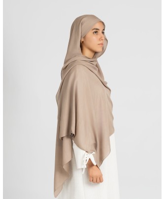Hijab effet Modal taupe clair pour un style tendance