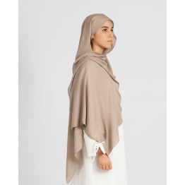 Hijab effet Modal taupe clair pour un style tendance