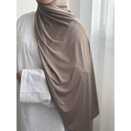 Hijab Jersey Liquide Taupe Clair – Fluide, Léger et Ultra Doux