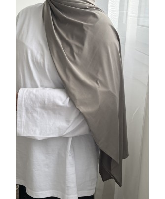 Hijab Jersey Liquide Olive Clair – Fluide, Léger et Ultra Doux