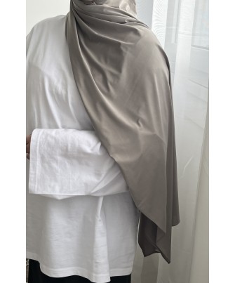 Hijab Jersey Liquide Olive Clair – Fluide, Léger et Ultra Doux